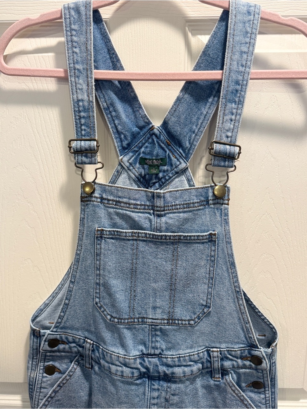 Wild Fable Denim Overall Shorts Size Small Light Wash Distressed Y2K Shortalls - Picture 4 of 8